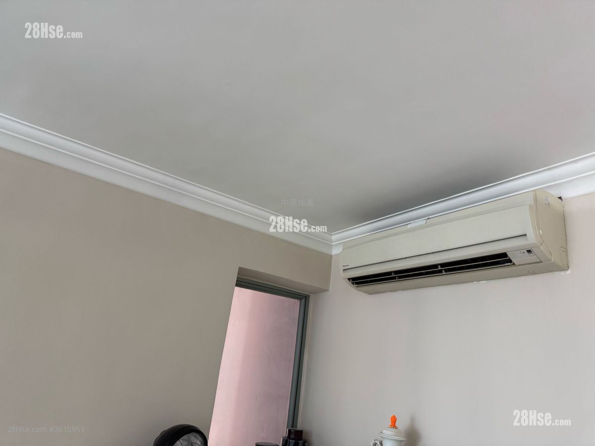 Tierra Verde Sell 1 Bedroom , 1 Bathroom 518 ft² ( 48.1 m² ) Tierra Verde Sell 1 Bedroom , 1 Bathroom 518 ft² ( 48.1 m² )
