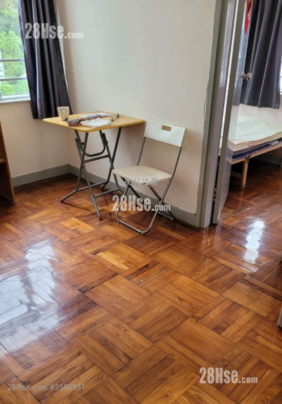 海顺大厦 售盘 1 房 , 1 浴室 305 平方尺 ( 28.3 平方米 )