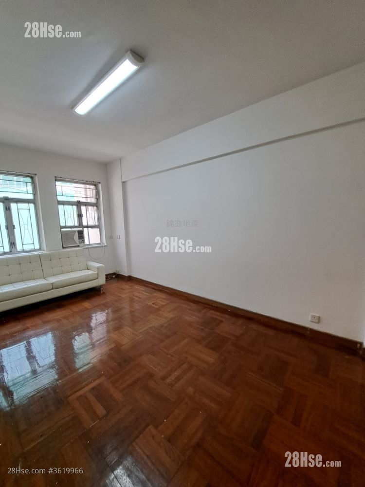 Imperial Court Sell 1,037 ft² ( 96.3 m² ) Imperial Court Sell 1,037 ft² ( 96.3 m² )