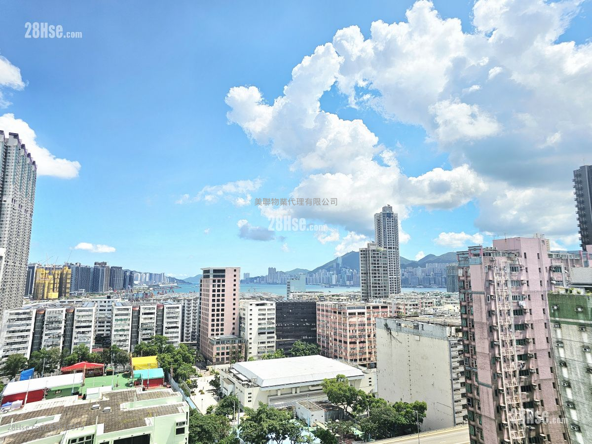 嘉景花园 售盘 4 房 , 3 浴室 647 平方尺 ( 60.1 平方米 ) 嘉景花园 售盘 4 房 , 3 浴室 647 平方尺 ( 60.1 平方米 )