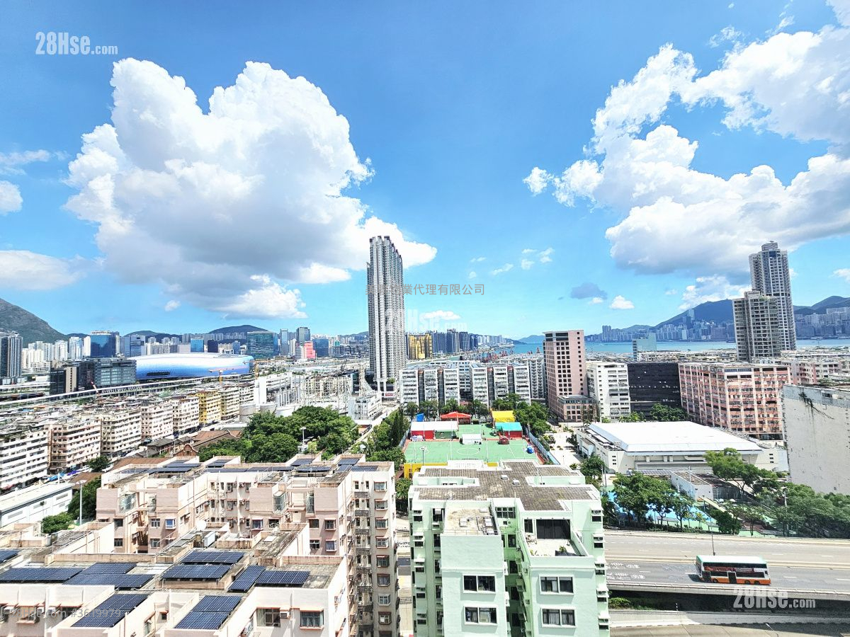 嘉景花园 售盘 4 房 , 3 浴室 647 平方尺 ( 60.1 平方米 ) 嘉景花园 售盘 4 房 , 3 浴室 647 平方尺 ( 60.1 平方米 )