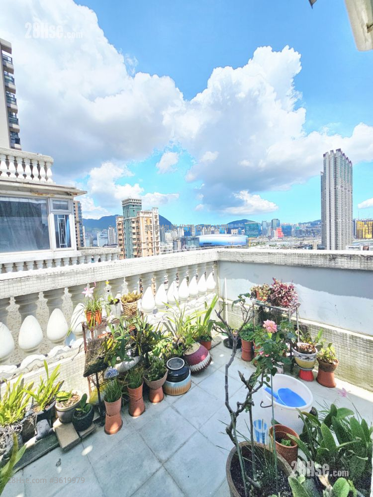 嘉景花园 售盘 4 房 , 3 浴室 647 平方尺 ( 60.1 平方米 ) 嘉景花园 售盘 4 房 , 3 浴室 647 平方尺 ( 60.1 平方米 )