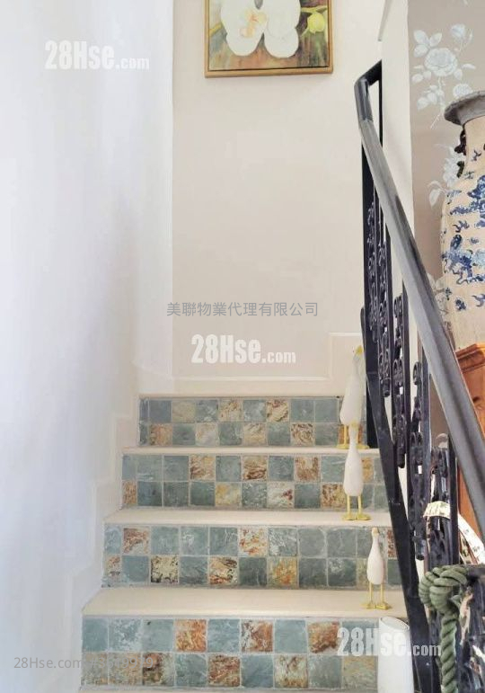 嘉景花园 售盘 4 房 , 3 浴室 647 平方尺 ( 60.1 平方米 ) 嘉景花园 售盘 4 房 , 3 浴室 647 平方尺 ( 60.1 平方米 )