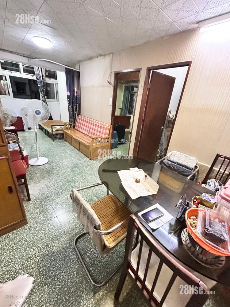 永泰大厦 售盘 3 房 , 1 浴室 630 平方尺 ( 58.5 平方米 )