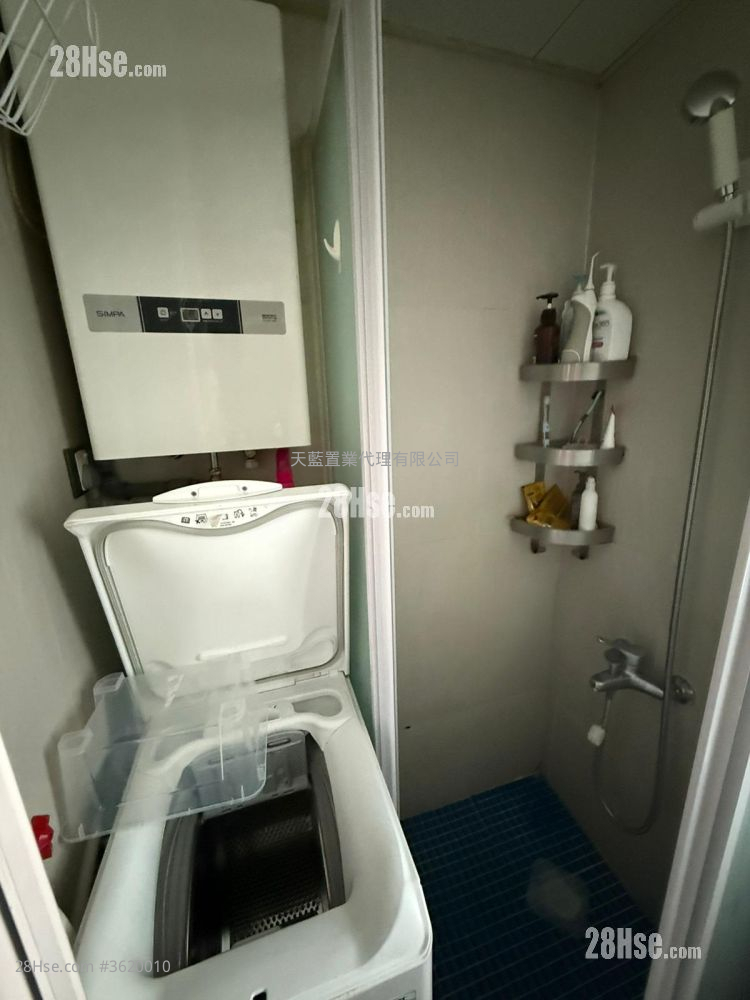 Double Mansion Sell 2 Bedrooms , 1 Bathroom 291 ft² ( 27.0 m² ) Double Mansion Sell 2 Bedrooms , 1 Bathroom 291 ft² ( 27.0 m² )