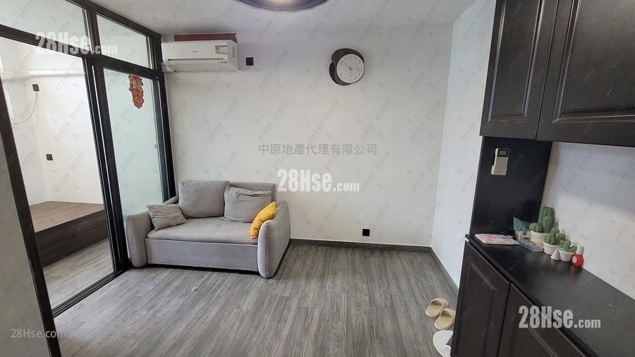 凯乐苑 售盘 2 房 391 平方尺 ( 36.3 平方米 ) 凯乐苑 售盘 2 房 391 平方尺 ( 36.3 平方米 )