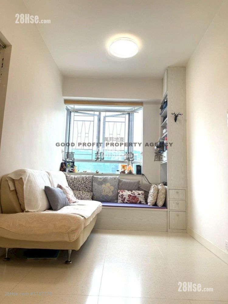 Grandview Garden Sell 2 Bedrooms , 1 Bathroom 363 ft² ( 33.7 m² )