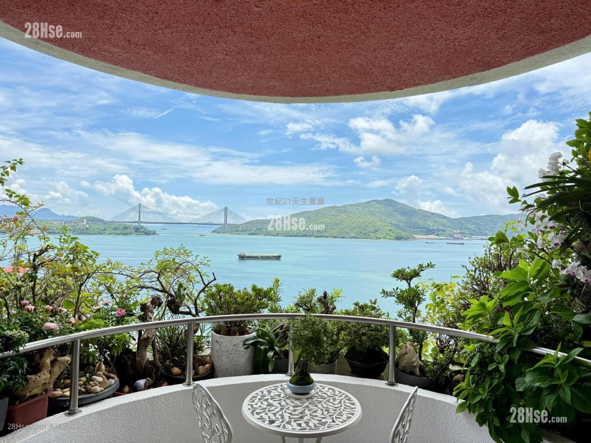 Lung Tang Court Sell 4 Bedrooms , 3 Bathrooms 1,943 ft² ( 180.5 m² ) Lung Tang Court Sell 4 Bedrooms , 3 Bathrooms 1,943 ft² ( 180.5 m² )