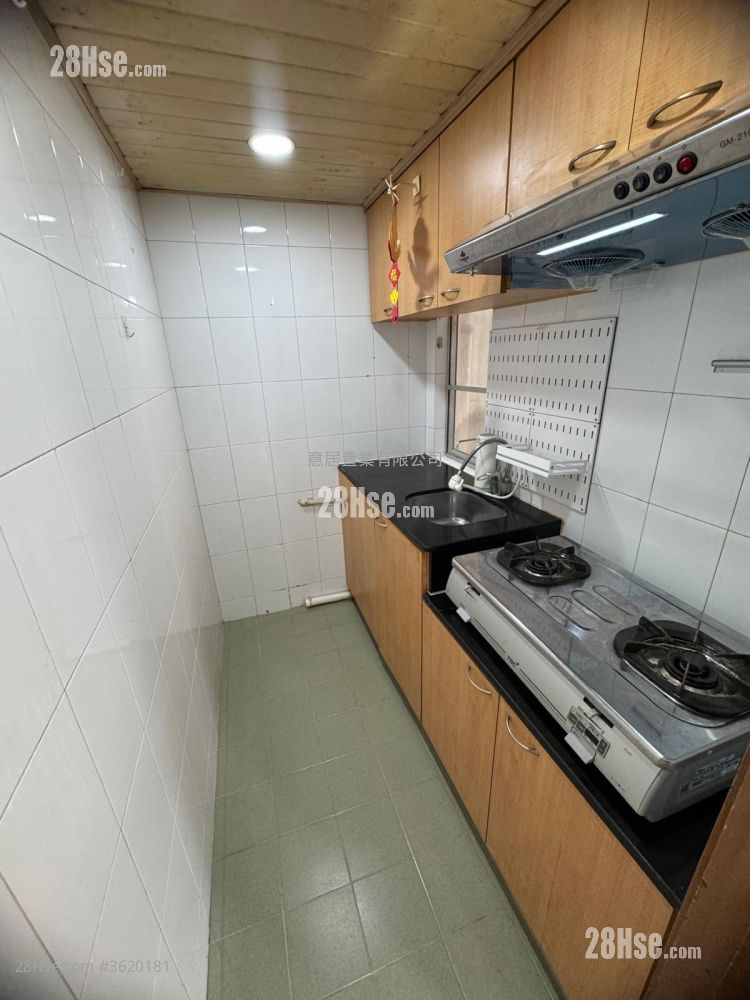 昌威大厦 租盘 2 房 318 平方尺 ( 29.5 平方米 ) 昌威大厦 租盘 2 房 318 平方尺 ( 29.5 平方米 )