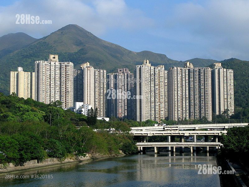广源邨 售盘 3 房 , 1 浴室 544 平方尺 ( 50.5 平方米 ) 广源邨 售盘 3 房 , 1 浴室 544 平方尺 ( 50.5 平方米 )