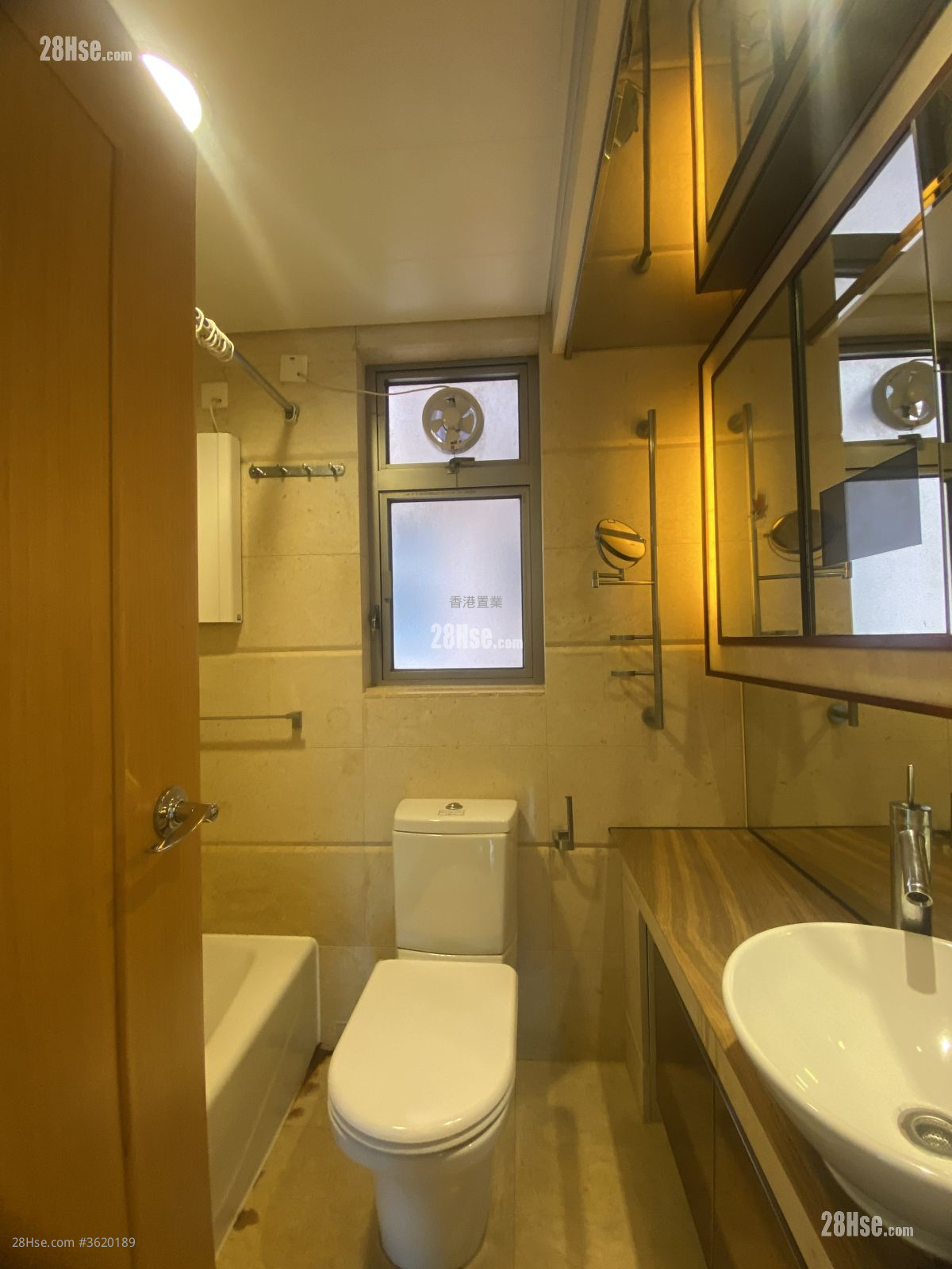 君汇港 租盘 2 房 , 1 浴室 474 平方尺 ( 44.0 平方米 ) 君汇港 租盘 2 房 , 1 浴室 474 平方尺 ( 44.0 平方米 )