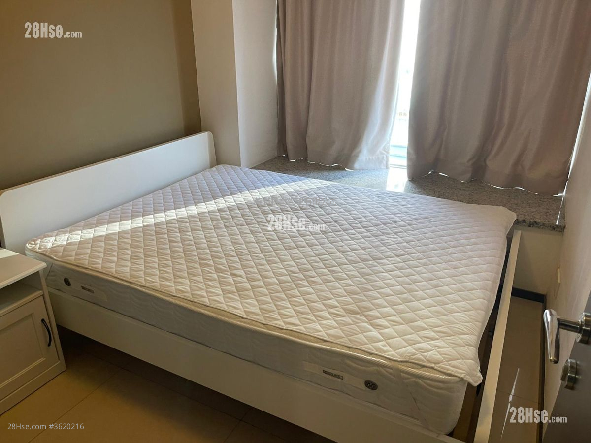 The Metropolis Residence Sell 2 Bedrooms 480 ft² ( 44.6 m² ) The Metropolis Residence Sell 2 Bedrooms 480 ft² ( 44.6 m² )