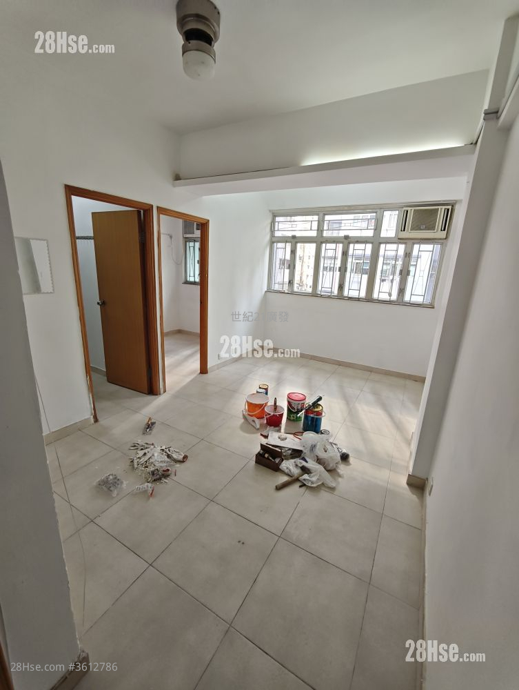 大安楼 租盘 2 房 , 1 浴室 363 平方尺 ( 33.7 平方米 )