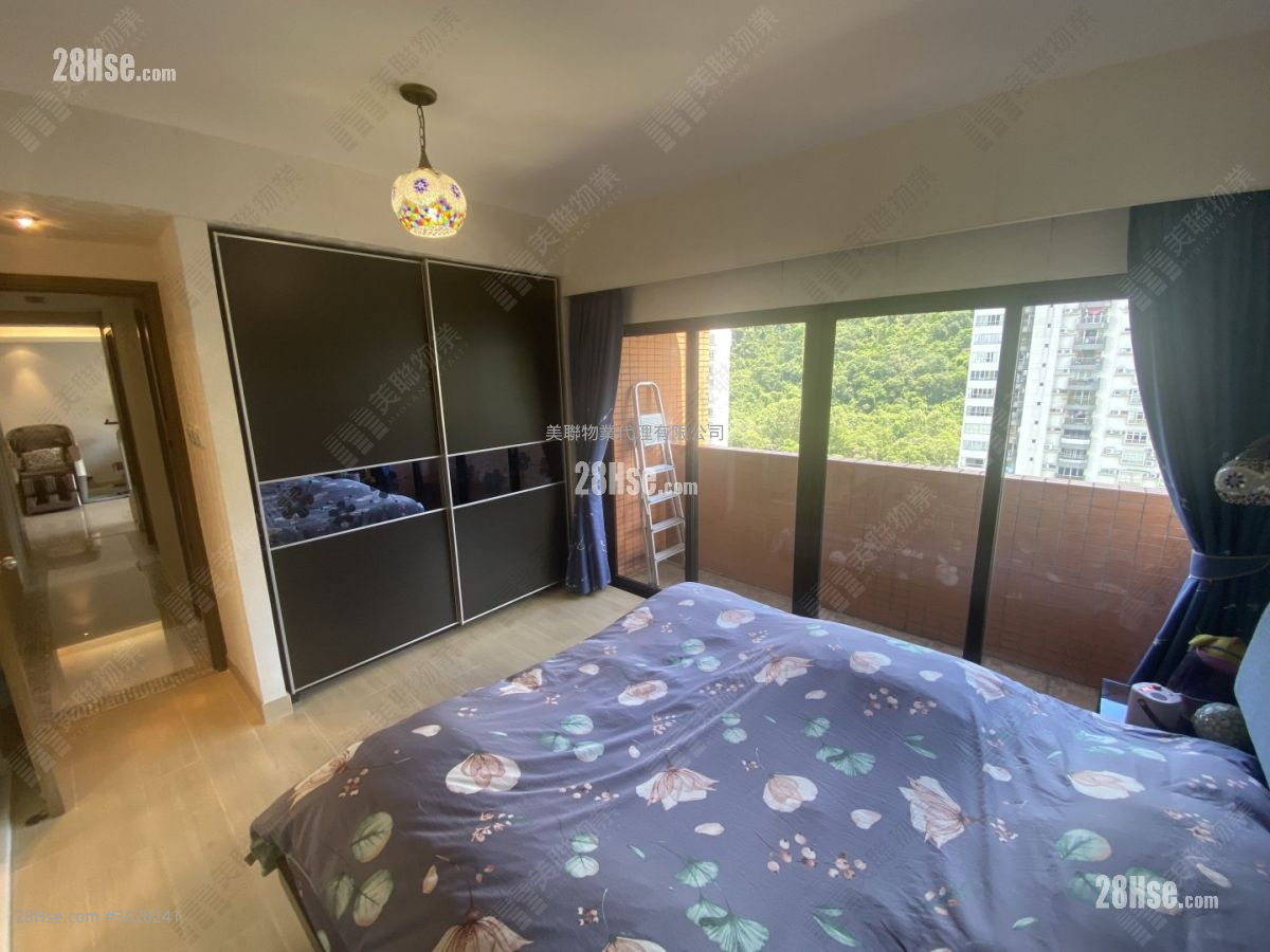 Parc Royale Sell 3 Bedrooms , 2 Bathrooms 922 ft² ( 85.7 m² ) Parc Royale Sell 3 Bedrooms , 2 Bathrooms 922 ft² ( 85.7 m² )