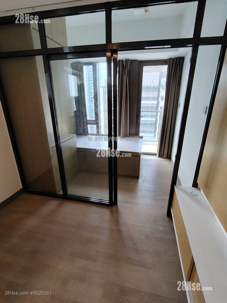 93Pauchungstreet Rental 1 Bedroom , 1 Bathroom 316 ft² ( 29.4 m² ) 93Pauchungstreet Rental 1 Bedroom , 1 Bathroom 316 ft² ( 29.4 m² )