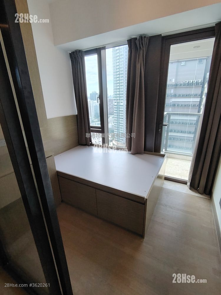 93Pauchungstreet Rental 1 Bedroom , 1 Bathroom 316 ft² ( 29.4 m² ) 93Pauchungstreet Rental 1 Bedroom , 1 Bathroom 316 ft² ( 29.4 m² )
