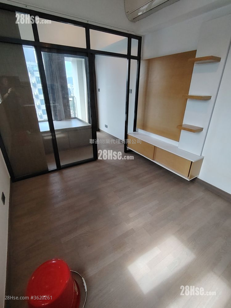 93Pauchungstreet Rental 1 Bedroom , 1 Bathroom 316 ft² ( 29.4 m² ) 93Pauchungstreet Rental 1 Bedroom , 1 Bathroom 316 ft² ( 29.4 m² )