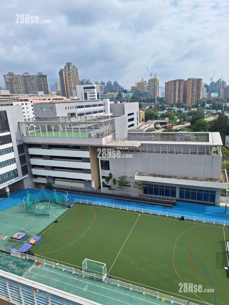 Tak Wai Building Rental 2 Bedrooms , 1 Bathroom 461 ft² ( 42.8 m² ) Tak Wai Building Rental 2 Bedrooms , 1 Bathroom 461 ft² ( 42.8 m² )