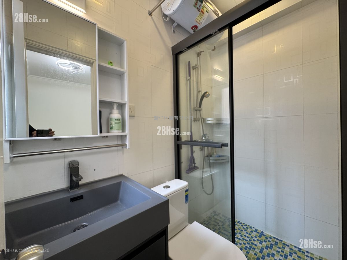 Wing Tak Building Rental 1 Bedroom , 1 Bathroom 290 ft² ( 26.9 m² ) Wing Tak Building Rental 1 Bedroom , 1 Bathroom 290 ft² ( 26.9 m² )