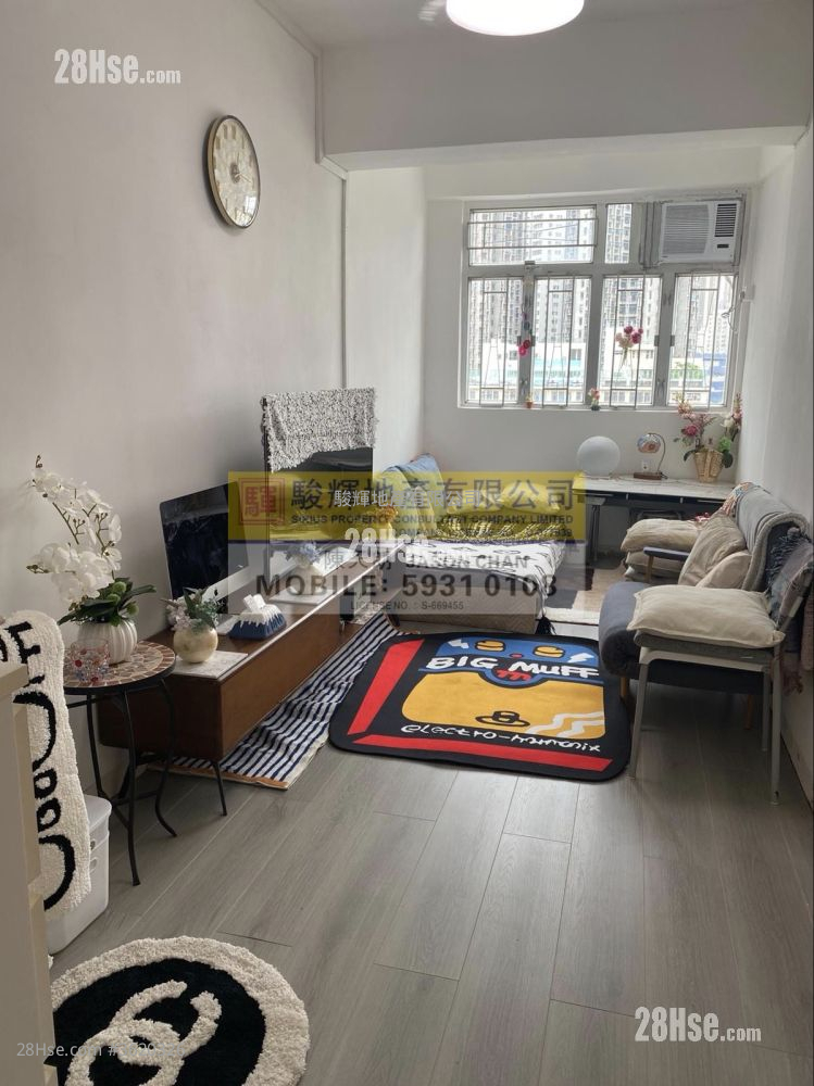 Wah Tak Building Rental 1 Bedroom , 1 Bathroom 189 ft² ( 17.6 m² ) Wah Tak Building Rental 1 Bedroom , 1 Bathroom 189 ft² ( 17.6 m² )