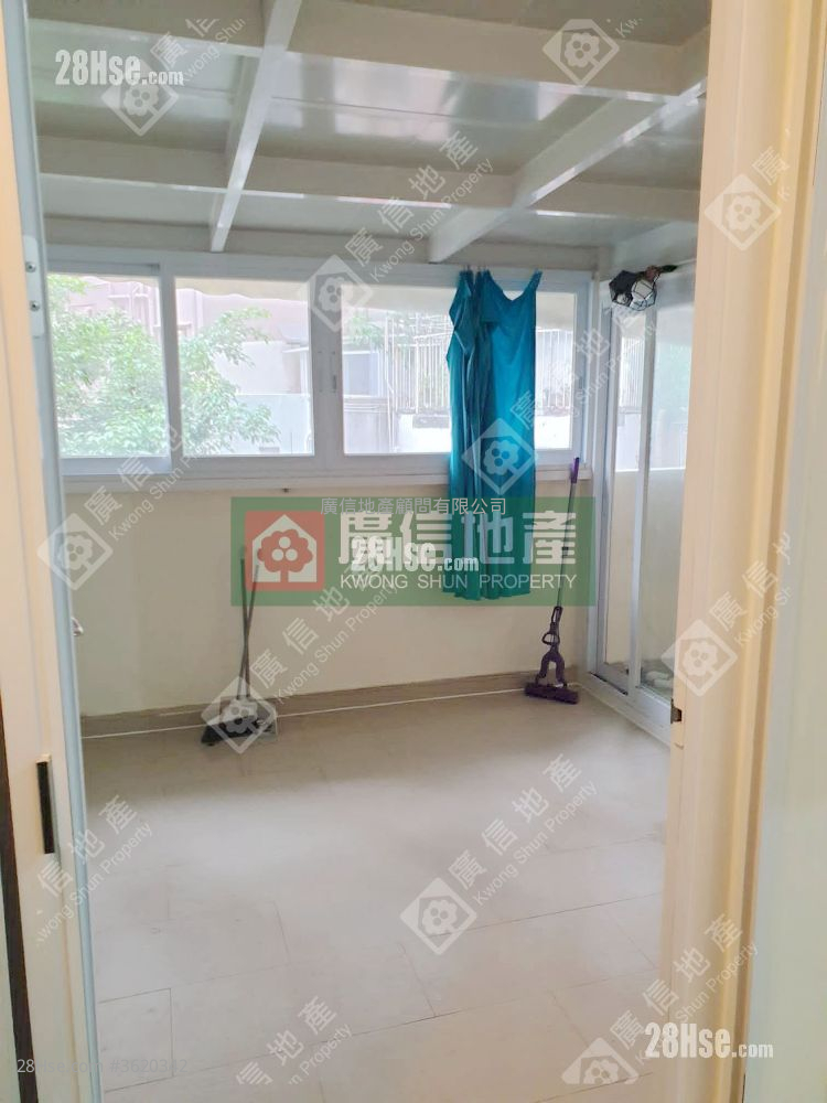 荔塘大厦 售盘 开放式间隔 , 1 浴室 238 平方尺 ( 22.1 平方米 ) 荔塘大厦 售盘 开放式间隔 , 1 浴室 238 平方尺 ( 22.1 平方米 )