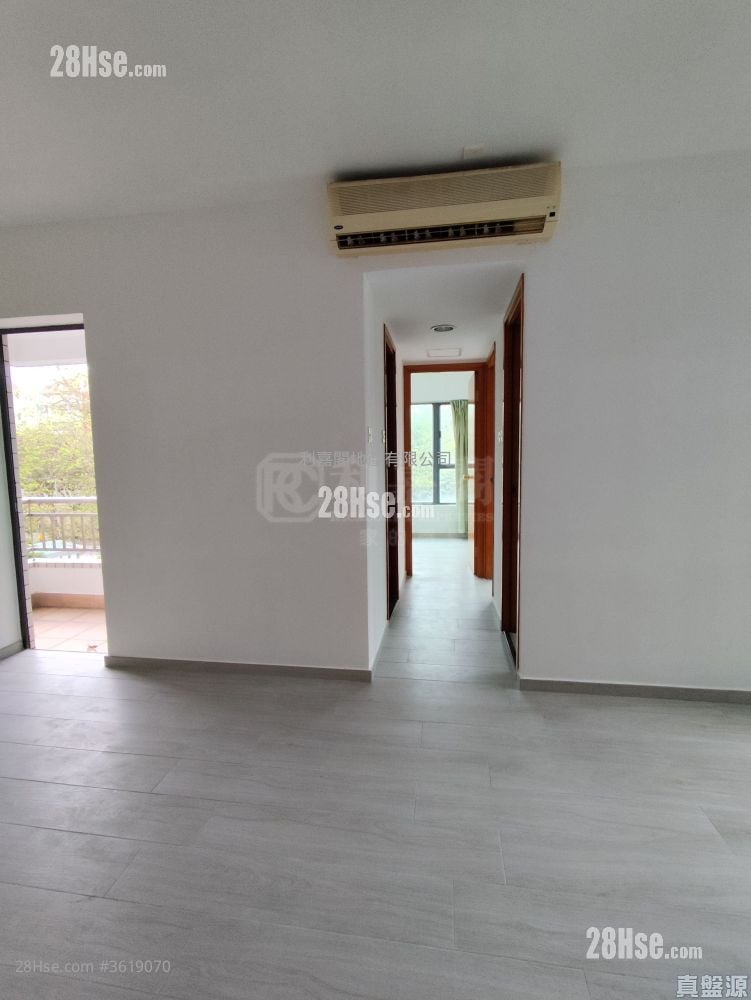 The Cornwall Sell 2 Bedrooms , 1 Bathroom 465 ft² ( 43.2 m² ) The Cornwall Sell 2 Bedrooms , 1 Bathroom 465 ft² ( 43.2 m² )