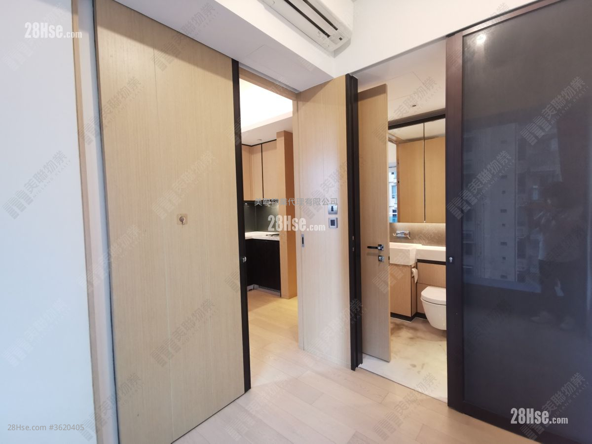 利奥坊晓岸 售盘 1 房 249 平方尺 ( 23.1 平方米 ) 利奥坊晓岸 售盘 1 房 249 平方尺 ( 23.1 平方米 )