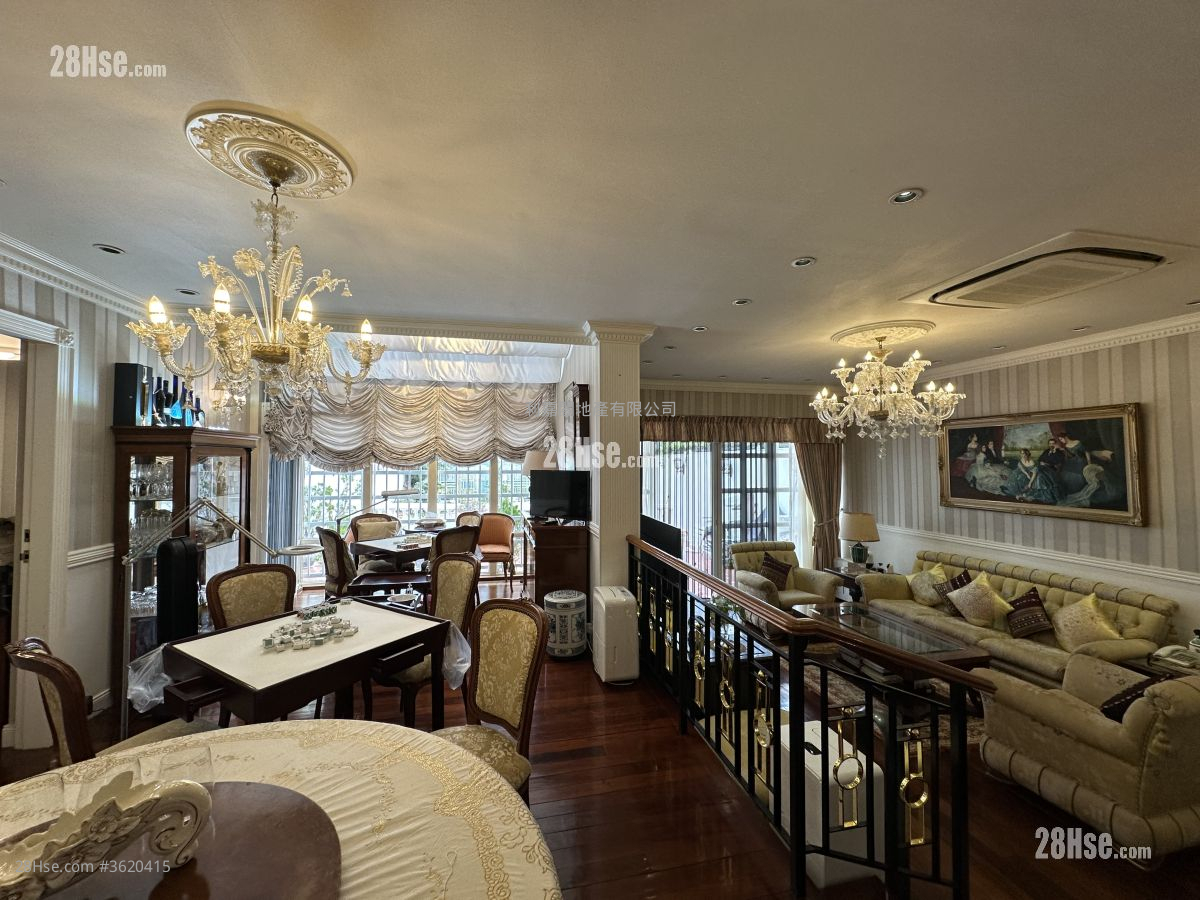 Greenwood Terrace Sell 3 Bedrooms , 3 Bathrooms 1,692 ft² ( 157.2 m² ) Greenwood Terrace Sell 3 Bedrooms , 3 Bathrooms 1,692 ft² ( 157.2 m² )