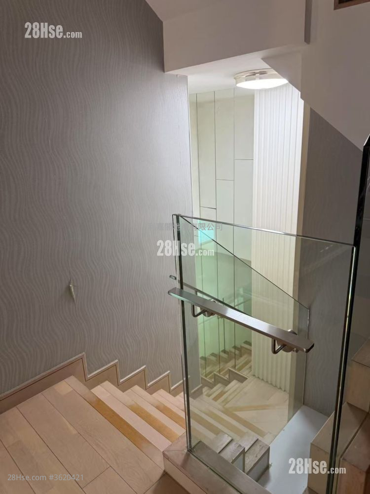 La Verte Rental 2,035 ft² ( 189.1 m² ) La Verte Rental 2,035 ft² ( 189.1 m² )
