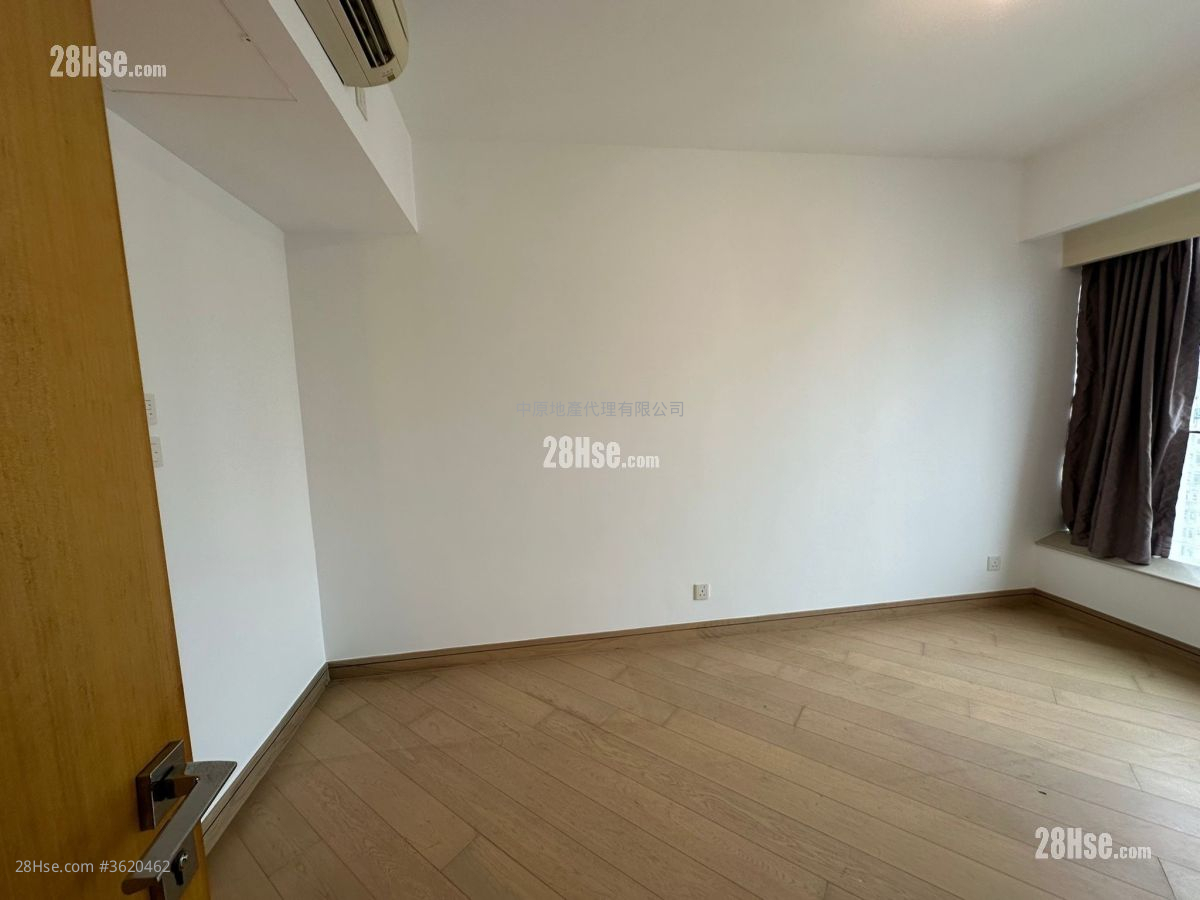 Macpherson Place Rental 1 Bedroom 432 ft² ( 40.1 m² ) Macpherson Place Rental 1 Bedroom 432 ft² ( 40.1 m² )