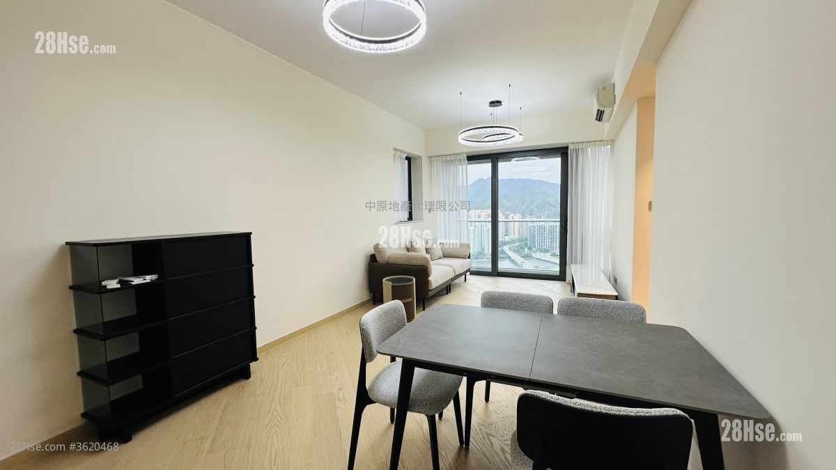 The Arles Rental 3 Bedrooms , 2 Bathrooms 945 ft² ( 87.8 m² ) The Arles Rental 3 Bedrooms , 2 Bathrooms 945 ft² ( 87.8 m² )