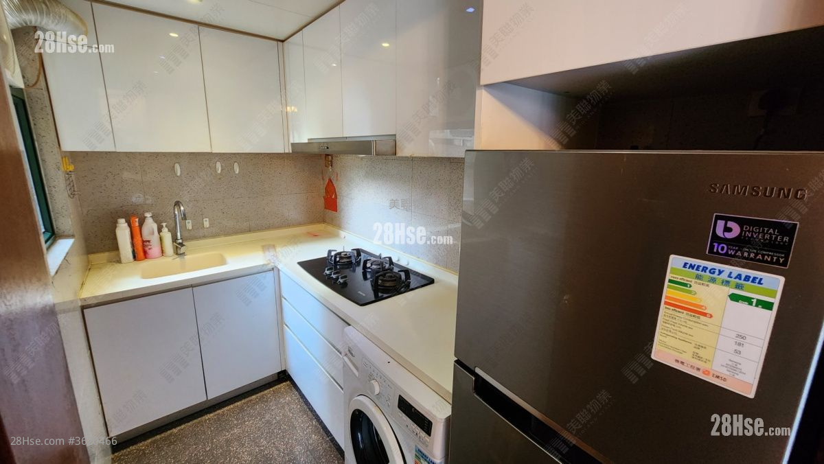 Galaxia Sell 3 Bedrooms 517 ft² ( 48.0 m² ) Galaxia Sell 3 Bedrooms 517 ft² ( 48.0 m² )