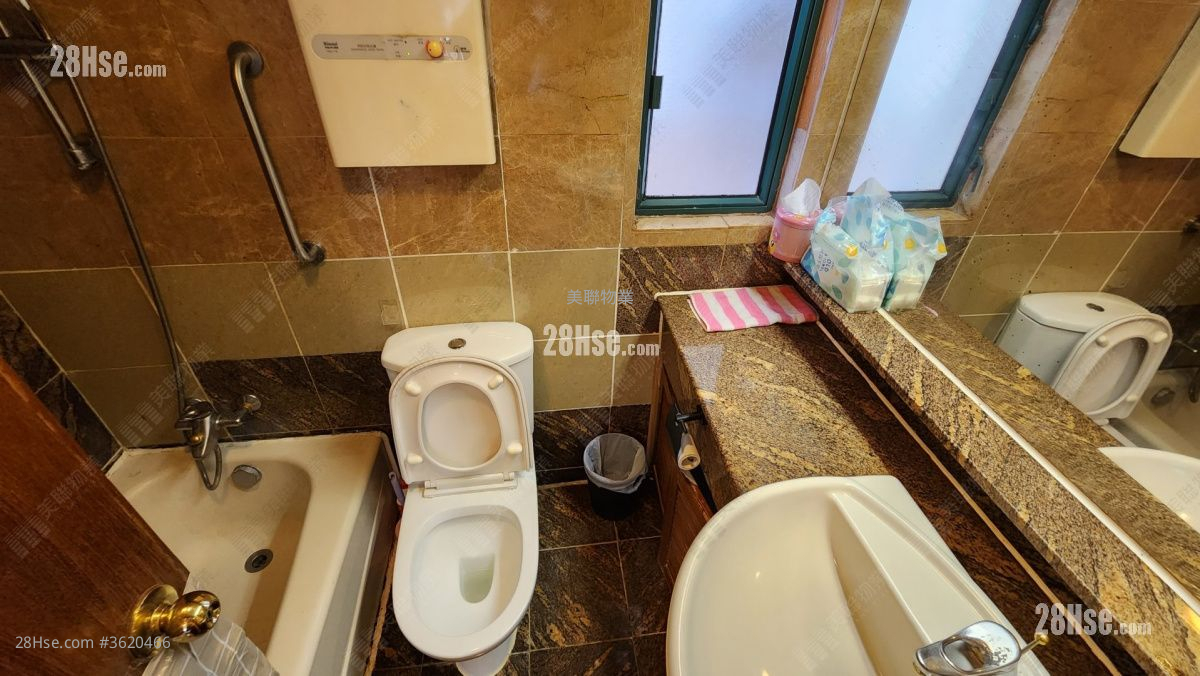 Galaxia Sell 3 Bedrooms 517 ft² ( 48.0 m² ) Galaxia Sell 3 Bedrooms 517 ft² ( 48.0 m² )