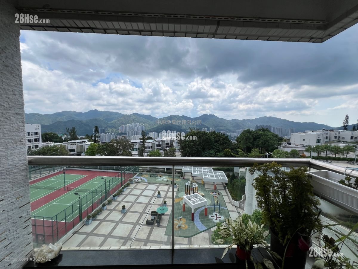 Greenwood Terrace Sell 3 Bedrooms , 3 Bathrooms 1,143 ft² ( 106.2 m² )