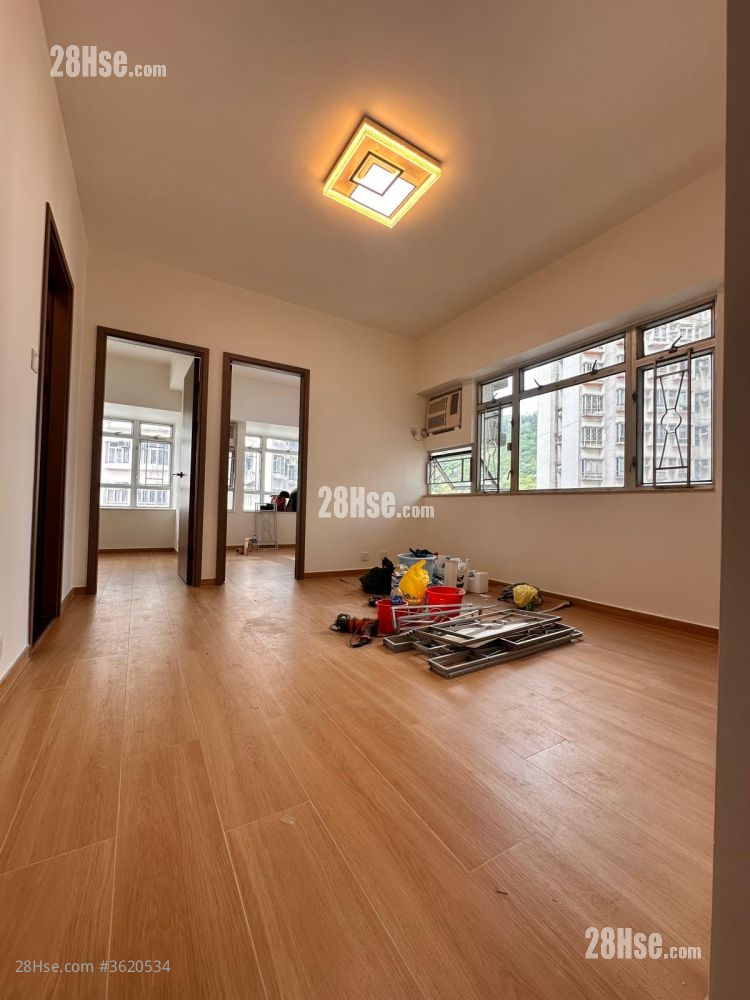Tsuen King Garden Rental 2 Bedrooms , 1 Bathroom 408 ft² ( 37.9 m² ) Tsuen King Garden Rental 2 Bedrooms , 1 Bathroom 408 ft² ( 37.9 m² )