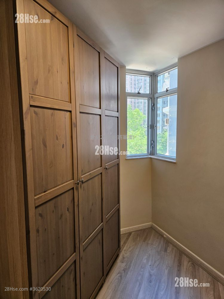 Kwong Ming Court Sell 646 ft² ( 60.0 m² ) Kwong Ming Court Sell 646 ft² ( 60.0 m² )