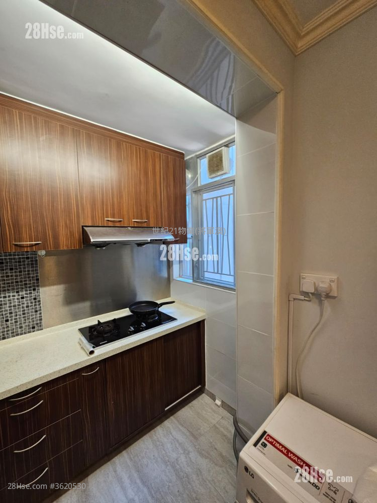 Kwong Ming Court Sell 646 ft² ( 60.0 m² ) Kwong Ming Court Sell 646 ft² ( 60.0 m² )