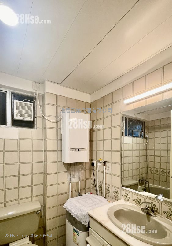Whampoa Garden Rental 389 ft² ( 36.1 m² ) Whampoa Garden Rental 389 ft² ( 36.1 m² )