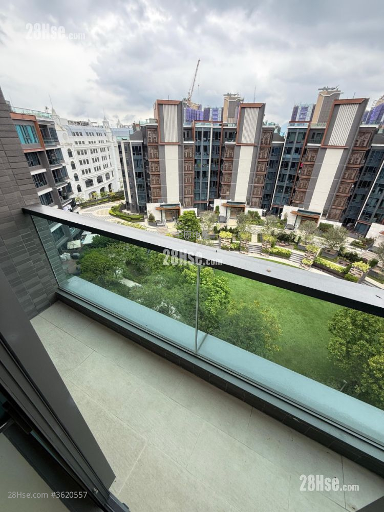 The Bloomsway Rental 1,234 ft² ( 114.6 m² ) The Bloomsway Rental 1,234 ft² ( 114.6 m² )