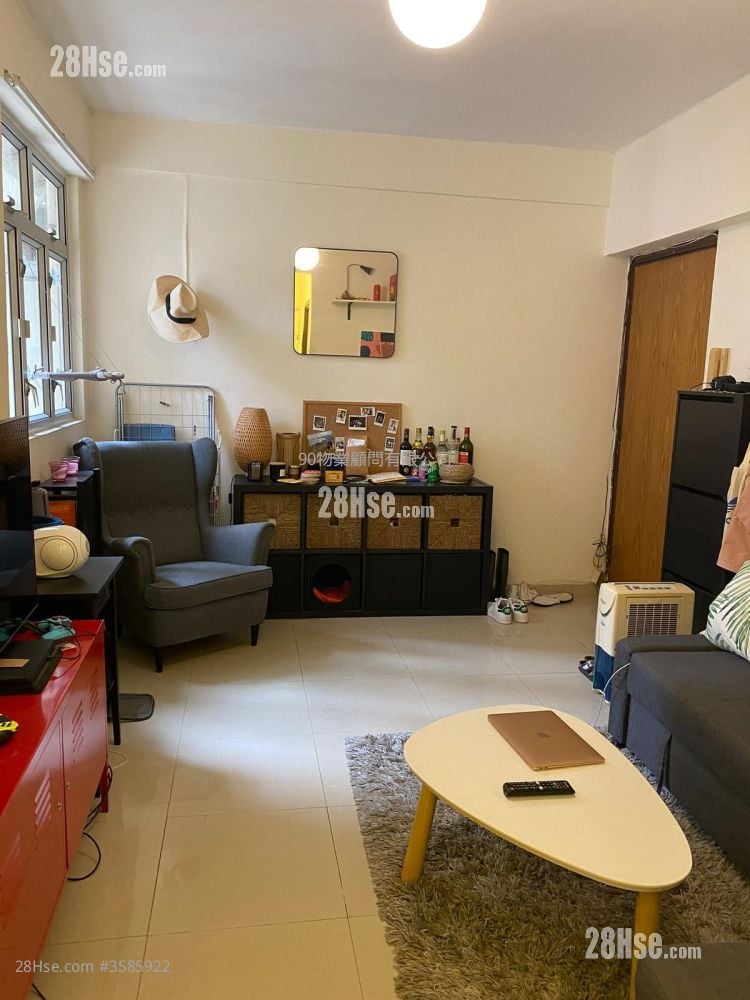 太平大厦 售盘 495 平方尺 ( 46.0 平方米 )