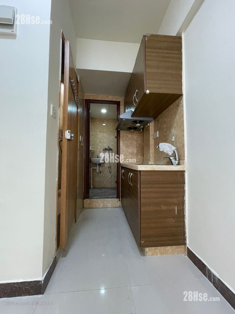 Mong Kok Rental 170 ft² ( 15.8 m² ) Mong Kok Rental 170 ft² ( 15.8 m² )