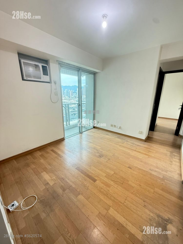 Grand Waterfront Rental 2 Bedrooms , 1 Bathroom 385 ft² ( 35.8 m² ) Grand Waterfront Rental 2 Bedrooms , 1 Bathroom 385 ft² ( 35.8 m² )