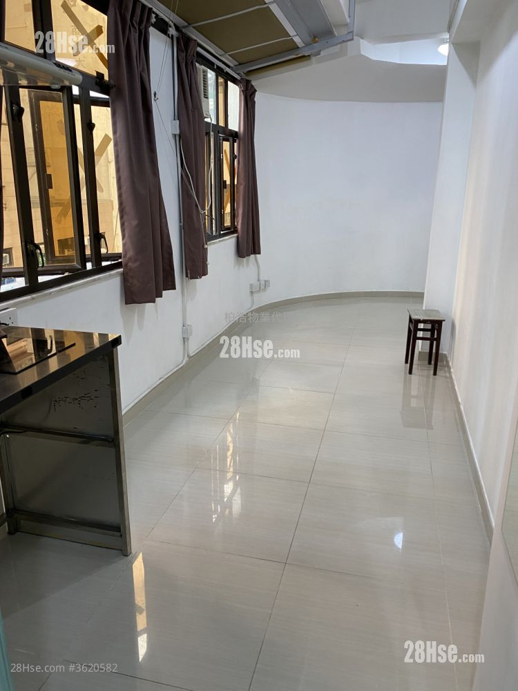 Chinese Mansion Rental Studio 180 ft² ( 16.7 m² ) Chinese Mansion Rental Studio 180 ft² ( 16.7 m² )