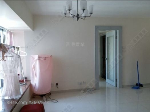 海悦豪园 租盘 3 房 , 2 浴室 604 平方尺 ( 56.1 平方米 ) 海悦豪园 租盘 3 房 , 2 浴室 604 平方尺 ( 56.1 平方米 )