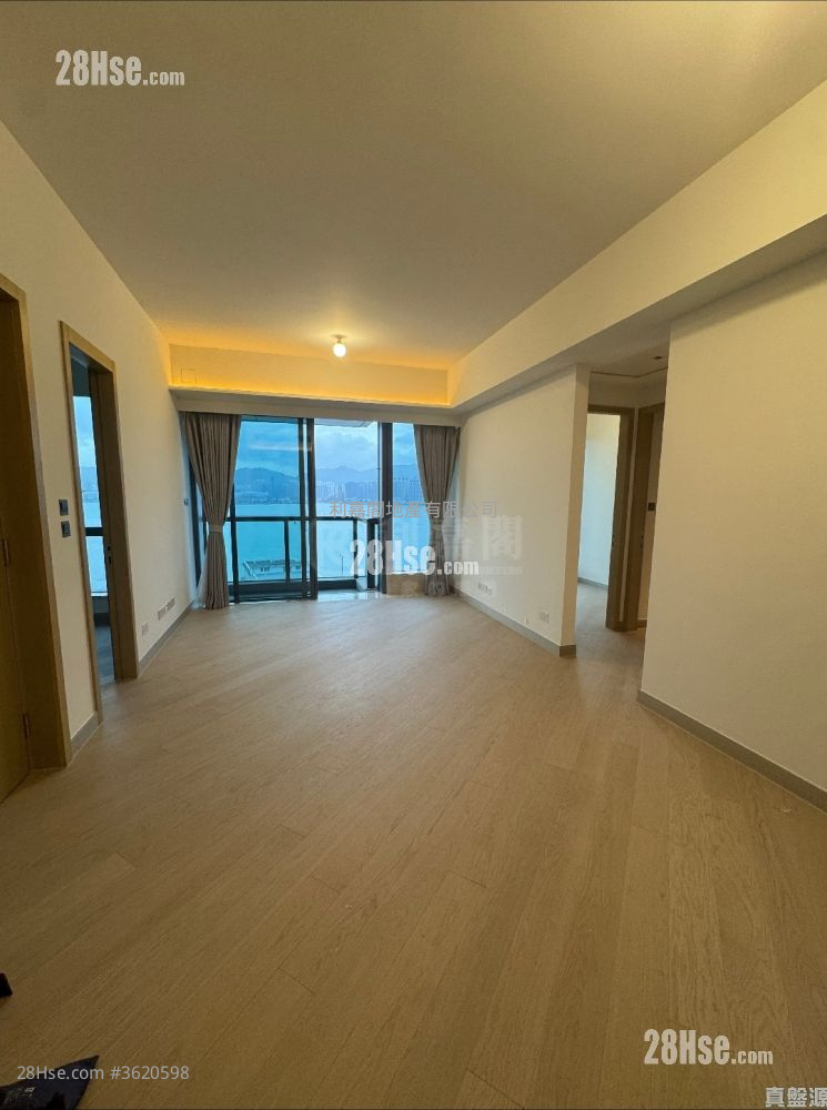 Victoria Harbour Ii Rental 3 Bedrooms , 2 Bathrooms 1,107 ft² ( 102.8 m² ) Victoria Harbour Ii Rental 3 Bedrooms , 2 Bathrooms 1,107 ft² ( 102.8 m² )