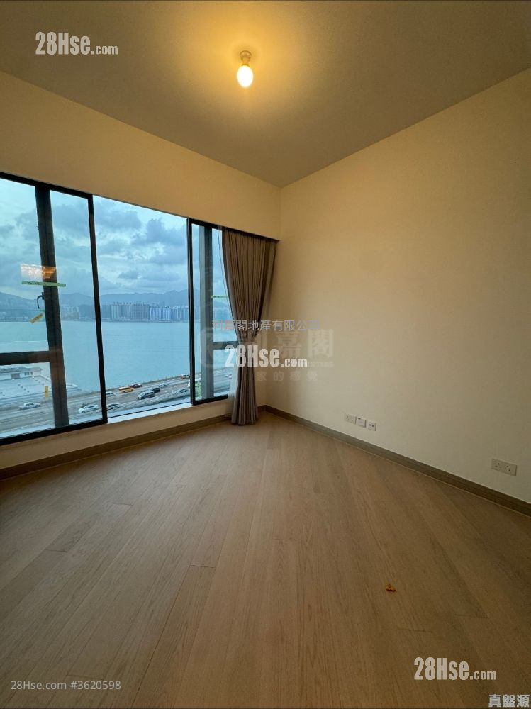 Victoria Harbour Ii Rental 3 Bedrooms , 2 Bathrooms 1,107 ft² ( 102.8 m² ) Victoria Harbour Ii Rental 3 Bedrooms , 2 Bathrooms 1,107 ft² ( 102.8 m² )
