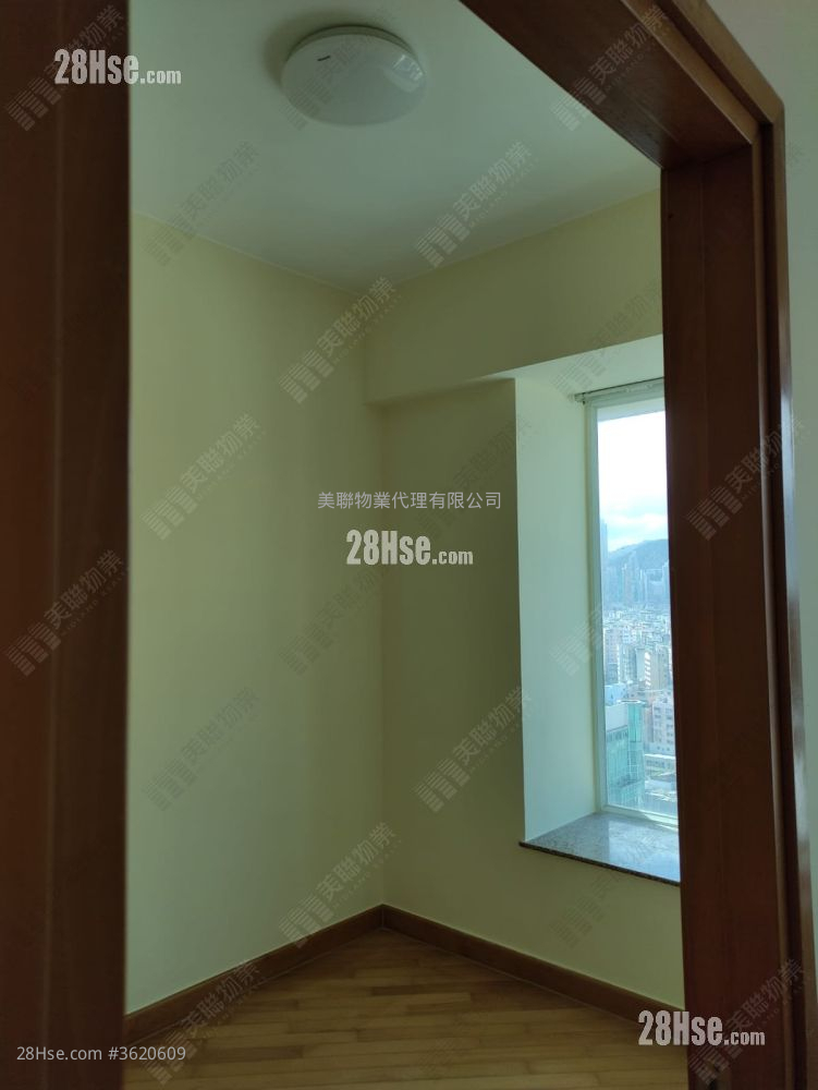 Bijou Apartments Sell 1 Bedroom 242 ft² ( 22.5 m² ) Bijou Apartments Sell 1 Bedroom 242 ft² ( 22.5 m² )