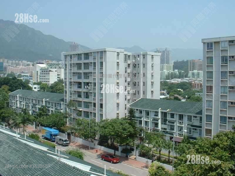 又一村花园 售盘 3 房 , 3 浴室 1,514 平方尺 ( 140.7 平方米 ) 又一村花园 售盘 3 房 , 3 浴室 1,514 平方尺 ( 140.7 平方米 )
