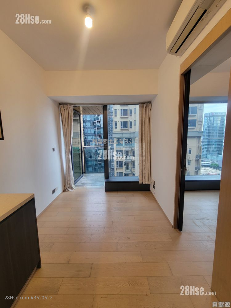 Eltanin Square Mile Sell 1 Bedroom 259 ft² ( 24.1 m² ) Eltanin Square Mile Sell 1 Bedroom 259 ft² ( 24.1 m² )