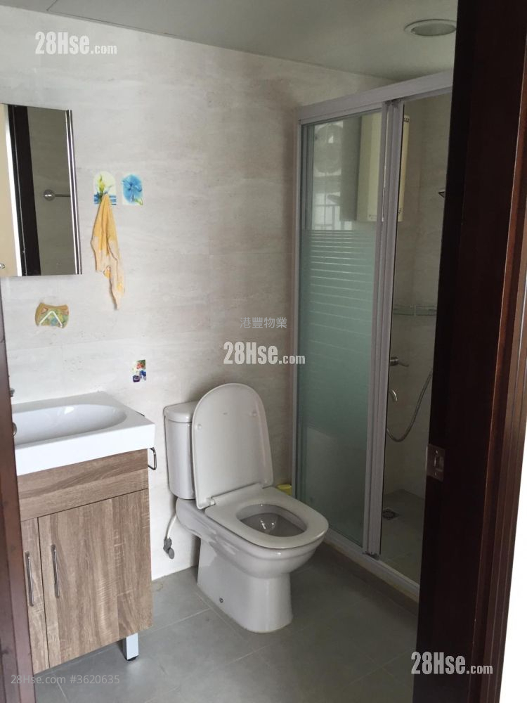 City Garden Sell 3 Bedrooms , 2 Bathrooms 792 ft² ( 73.6 m² ) City Garden Sell 3 Bedrooms , 2 Bathrooms 792 ft² ( 73.6 m² )